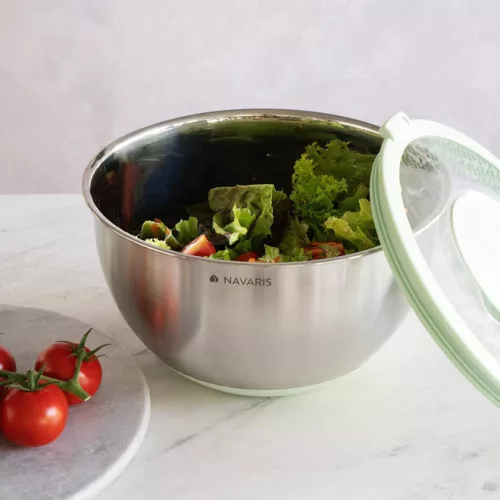 Navaris 2 darabos multifunkcionális fém tálkészlet fedővel, 20 cm és 24 cm, 3 reszelő, csúszásmentes, rozsdamentes acél, ezüst/zöld, 49210.02.71