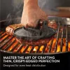 Presa burger Navaris rotunda, 17.5x17.5x6.5 cm, maner din lemn, searing uniform, fonta, negru, lemn