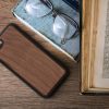 Kwmobile tok Apple iPhone SE (2022)/iPhone SE (2020)/iPhone 8 készülékhez, barna, fa/szilikon, KWM000022RU001C